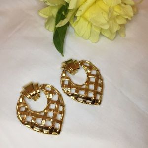 Chic Gold Waffle Knockers Clip on Earrings